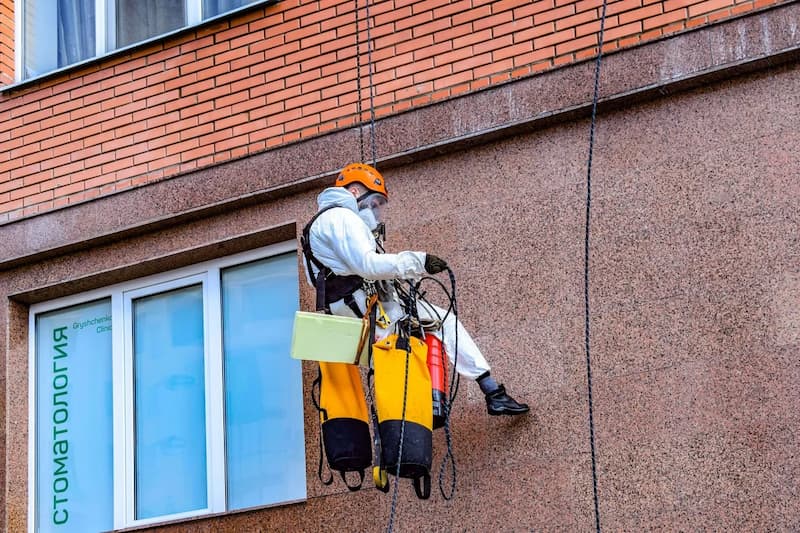 نظافة الواجهات الزجاجية والكلادنج